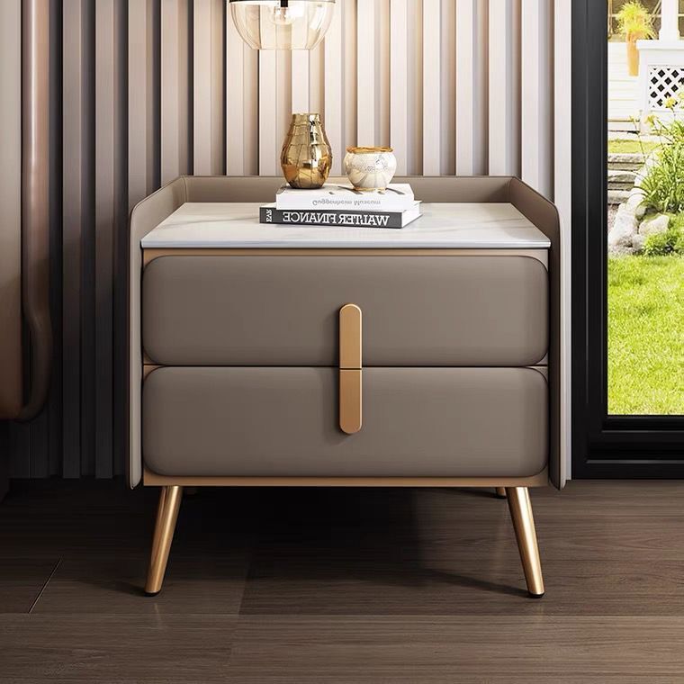 طاولة جانبية AOLIVIYA بلون كري - مراجعة Solid Wood Nightstand 2 Drawers وسعره
