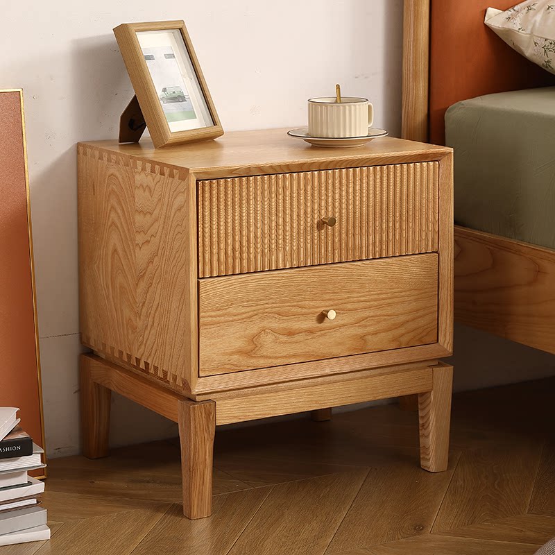 طاولات جانبية خشبية عتيقة الطر - مراجعة Solid Wood Nightstand 2 Drawers وسعره