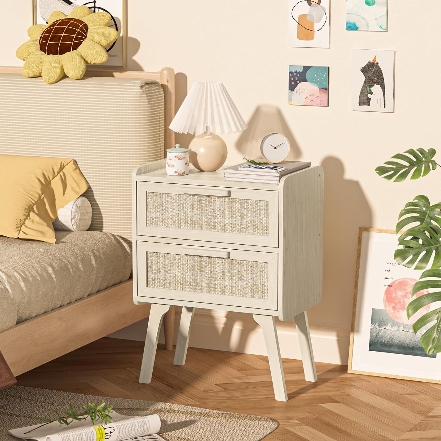 طقم طاولة جانبية من الروطان مك - مراجعة Solid Wood Nightstand 2 Drawers وسعره